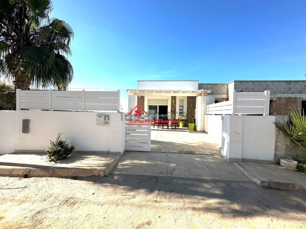 casa indipendente in vendita a Taviano