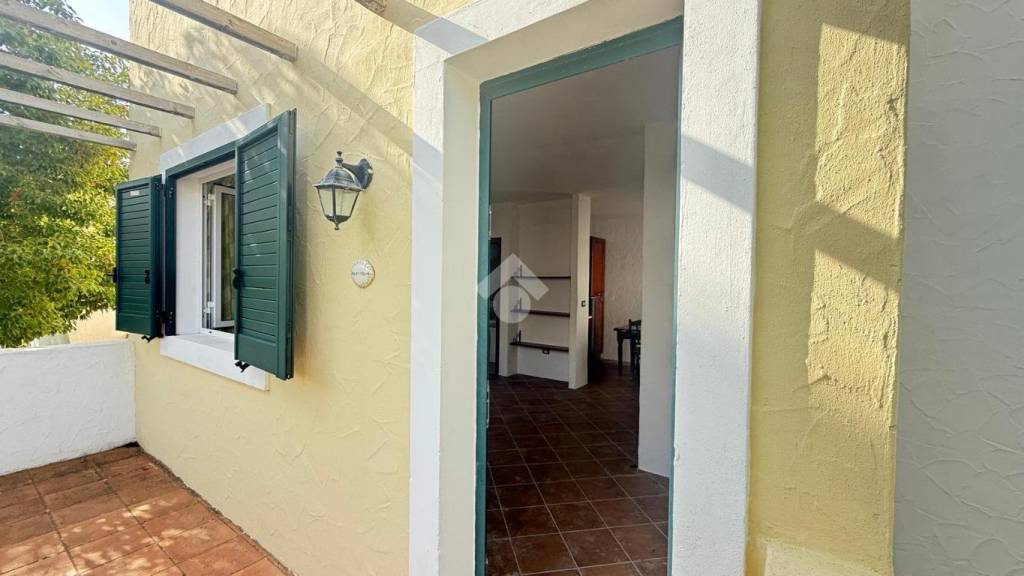 casa indipendente in vendita a Taviano in zona Marina di Mancaversa