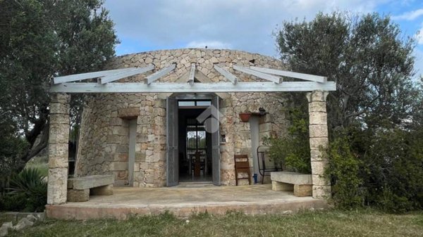 casa indipendente in vendita a Taviano in zona Marina di Mancaversa