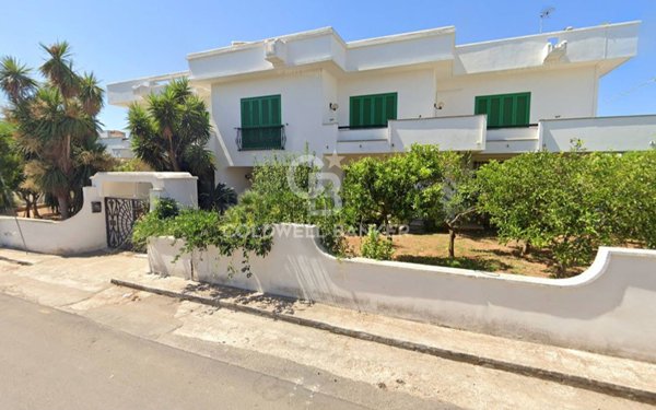casa indipendente in vendita a Taviano