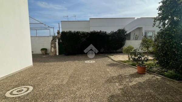 appartamento in vendita a Taviano in zona Marina di Mancaversa