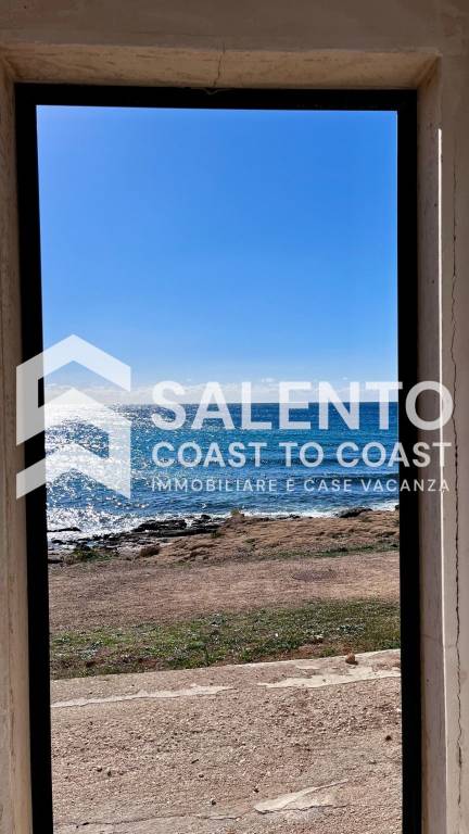 casa indipendente in vendita a Taviano in zona Marina di Mancaversa