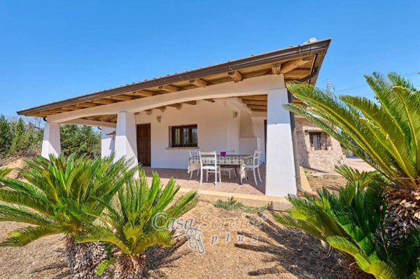 casa indipendente in vendita a Taviano