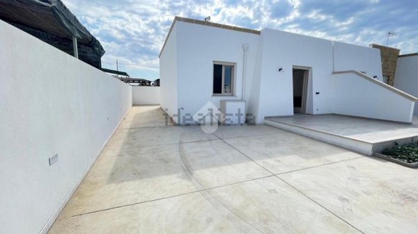 casa indipendente in vendita a Taviano