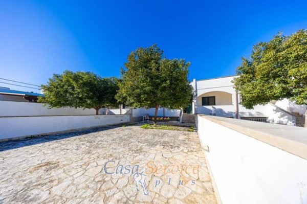 casa indipendente in vendita a Taviano