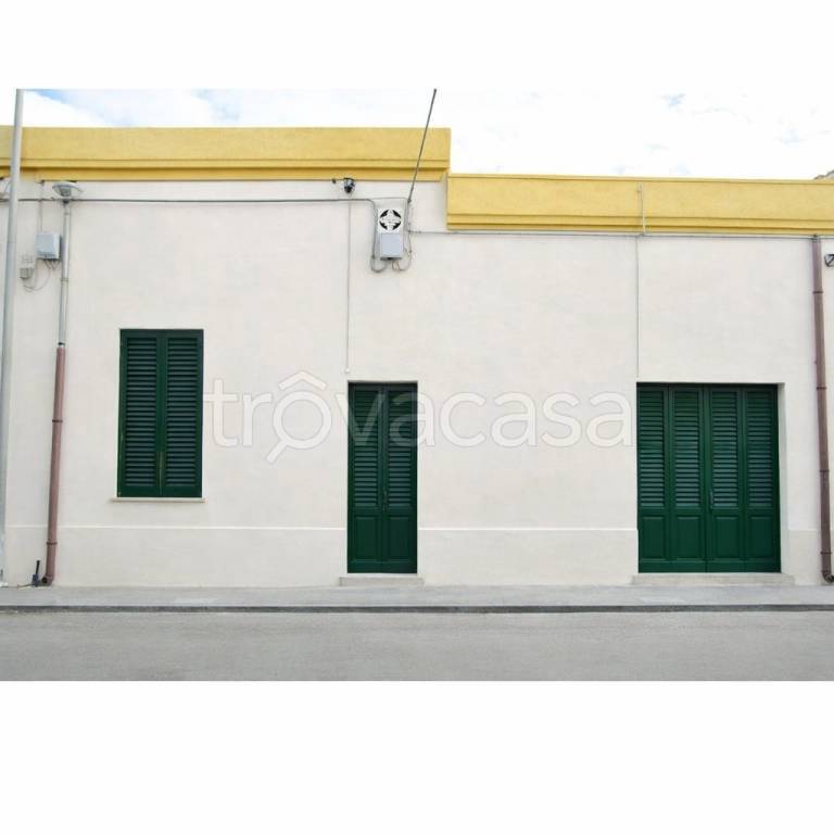 casa indipendente in vendita a Taviano
