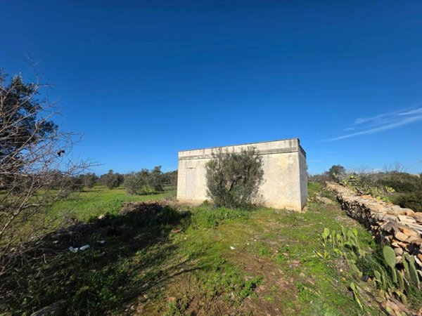 casa indipendente in vendita a Taviano