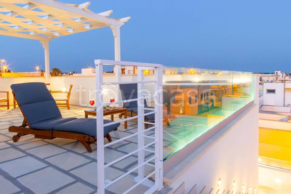 appartamento in vendita a Taviano in zona Marina di Mancaversa