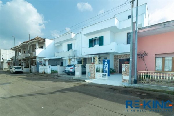 casa indipendente in vendita a Taviano