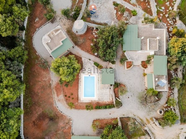 casa indipendente in vendita a Taviano