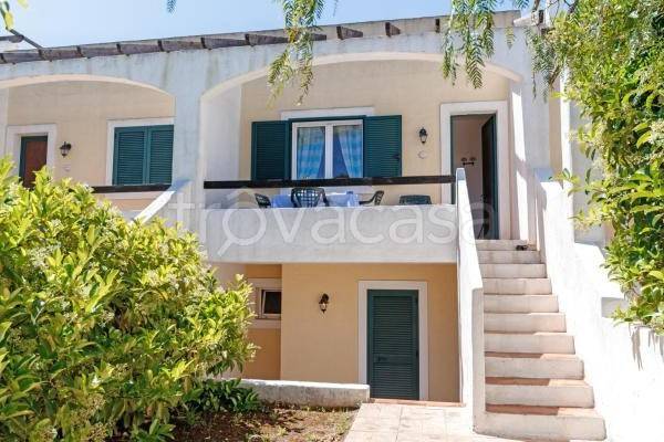 casa indipendente in vendita a Taviano