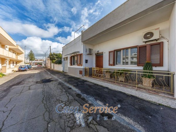 casa indipendente in vendita a Taviano