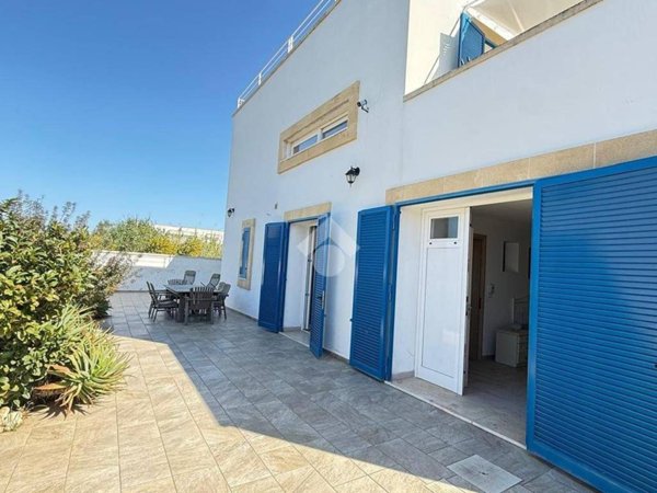 casa indipendente in vendita a Taviano in zona Marina di Mancaversa