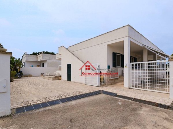 appartamento in vendita a Taviano in zona Marina di Mancaversa