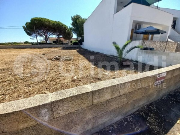 casa indipendente in vendita a Taviano in zona Marina di Mancaversa