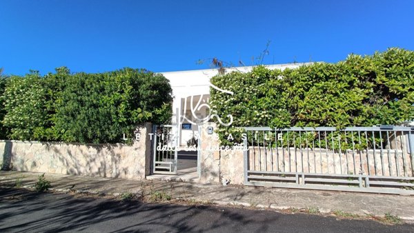 casa indipendente in vendita a Taviano in zona Marina di Mancaversa