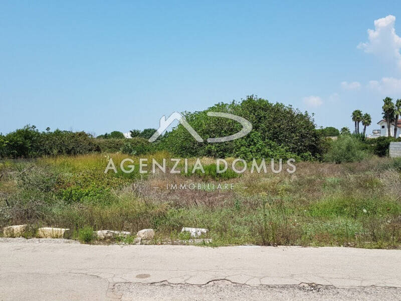 terreno edificabile in vendita a Taviano