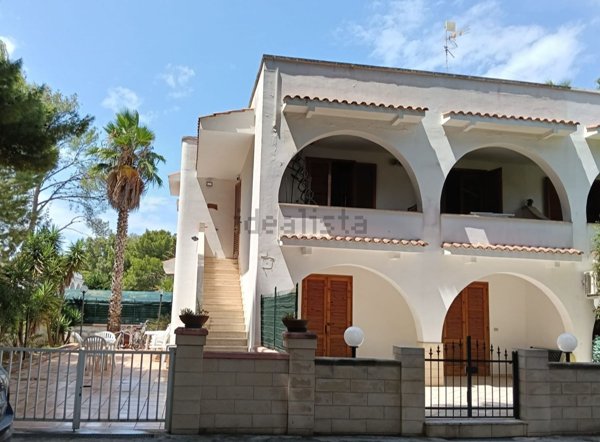 appartamento in vendita a Taviano in zona Marina di Mancaversa