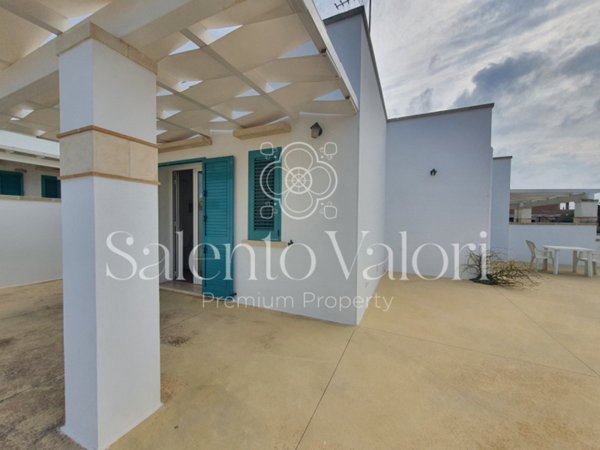casa indipendente in vendita a Taviano