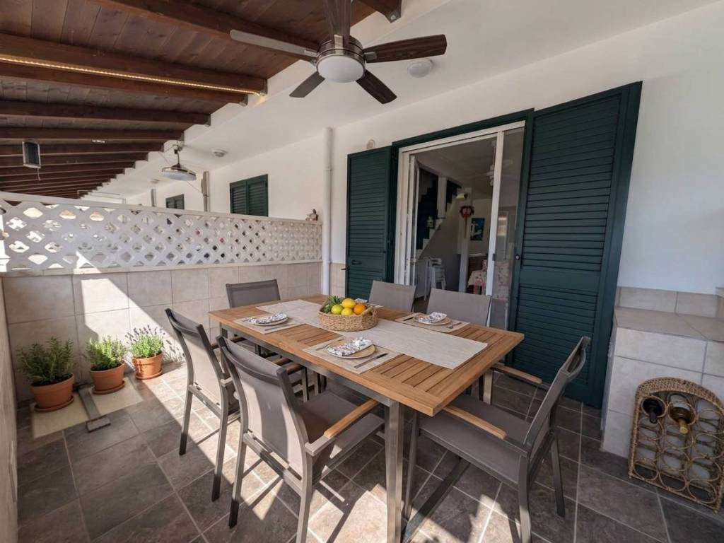 appartamento in vendita a Taviano in zona Marina di Mancaversa
