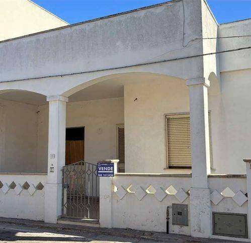 casa indipendente in vendita a Tiggiano
