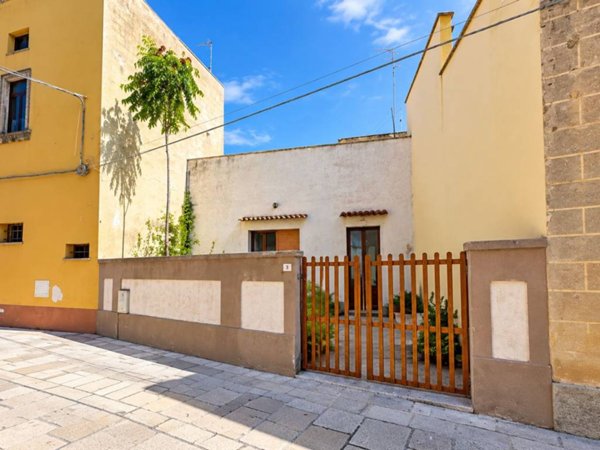 casa indipendente in vendita a Tiggiano