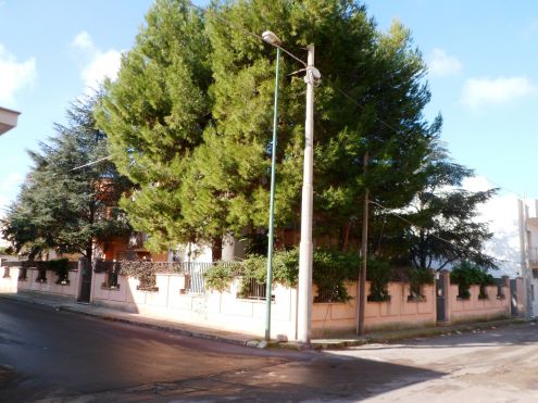 casa indipendente in vendita a Trepuzzi