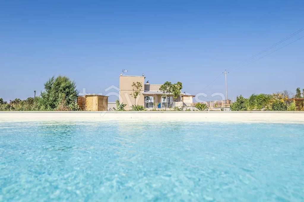casa indipendente in vendita a Trepuzzi