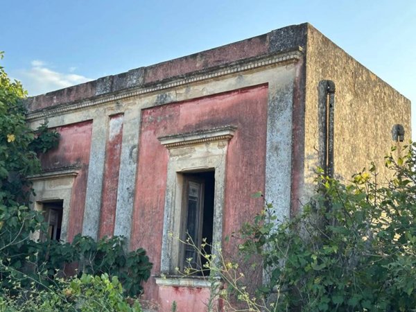 casa indipendente in vendita a Trepuzzi