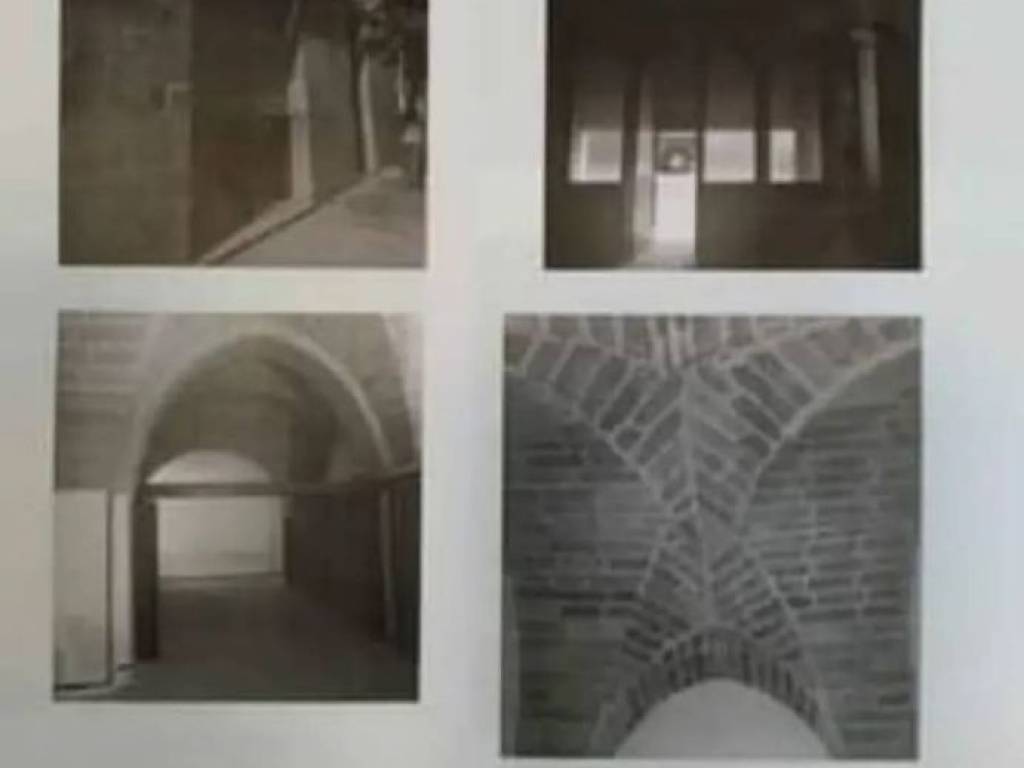 negozio in vendita a Trepuzzi