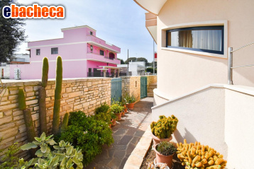 casa indipendente in vendita a Trepuzzi