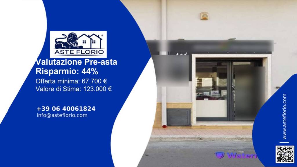 negozio in vendita a Trepuzzi