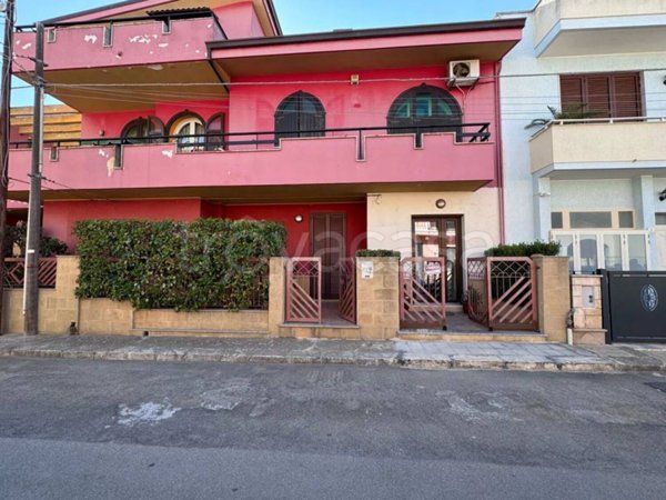 casa indipendente in vendita a Trepuzzi