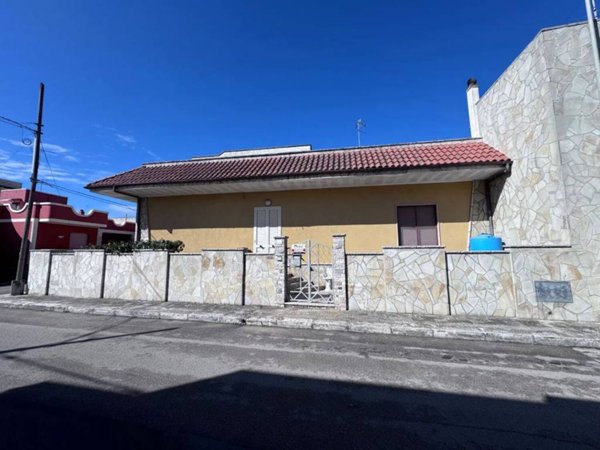 casa indipendente in vendita a Trepuzzi