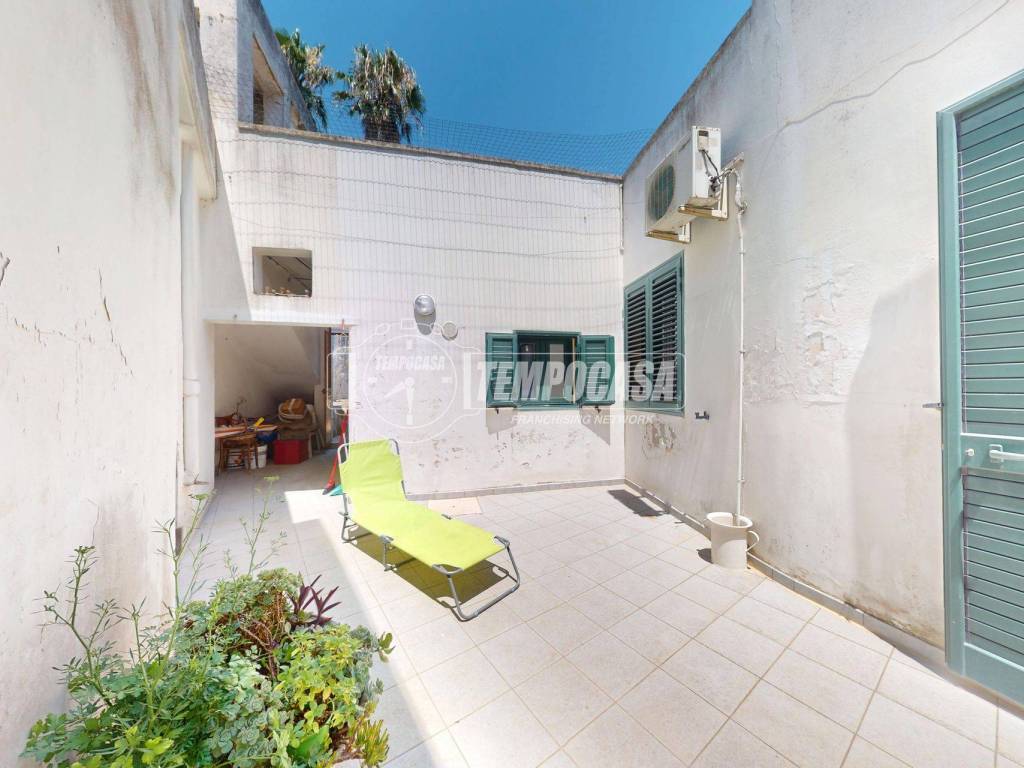 appartamento in vendita a Trepuzzi