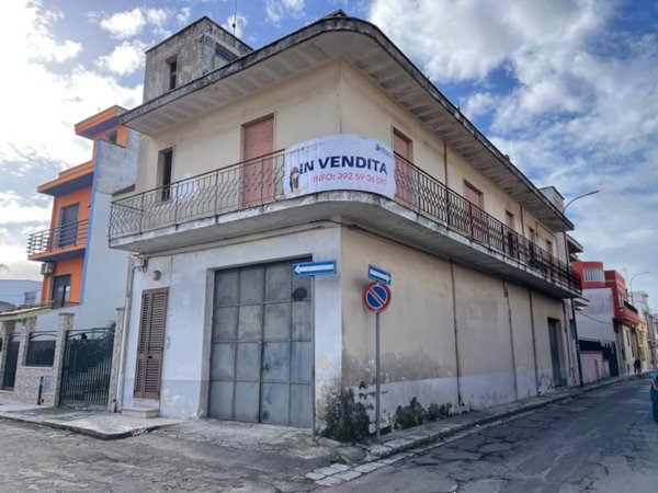 casa indipendente in vendita a Trepuzzi
