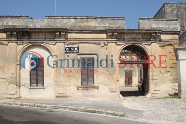 casa indipendente in vendita a Trepuzzi