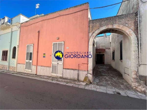 casa indipendente in vendita a Trepuzzi