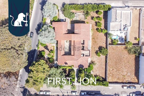 casa indipendente in vendita a Trepuzzi