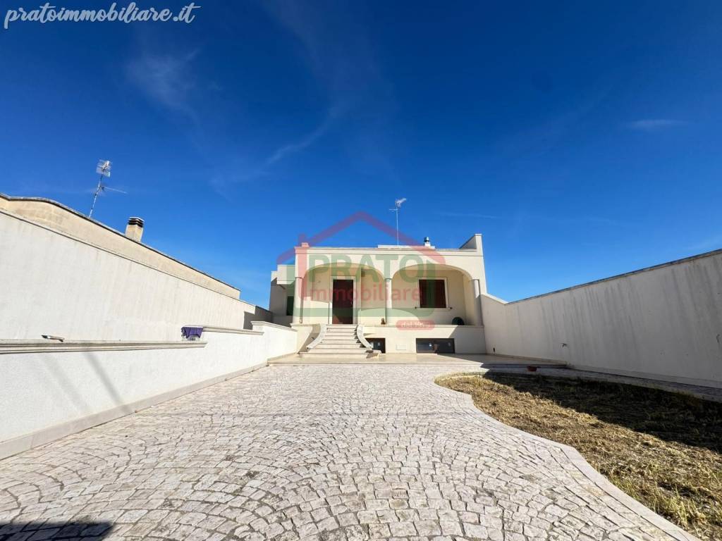 casa indipendente in vendita a Trepuzzi