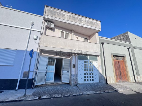 casa indipendente in vendita a Trepuzzi