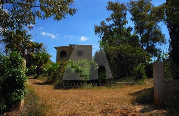 casa indipendente in vendita a Tricase