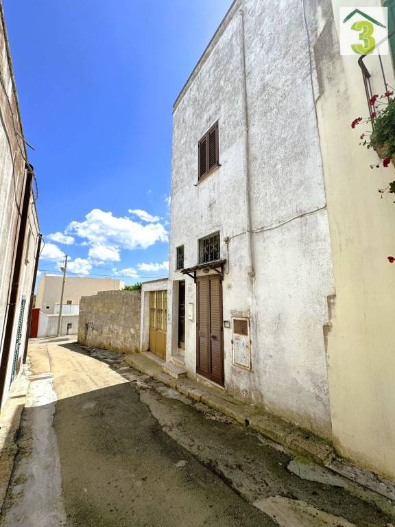 casa indipendente in vendita a Tricase