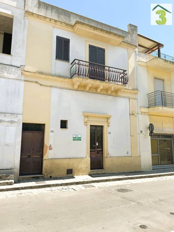 casa indipendente in vendita a Tricase