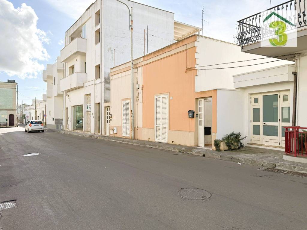 casa indipendente in vendita a Tricase