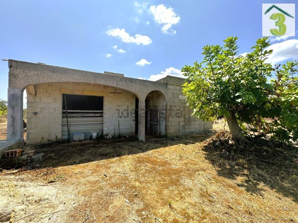 casa indipendente in vendita a Tricase