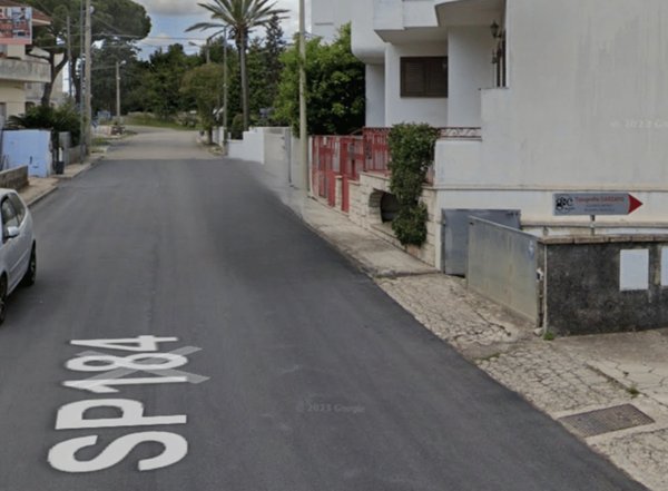 locale commerciale in vendita a Tricase