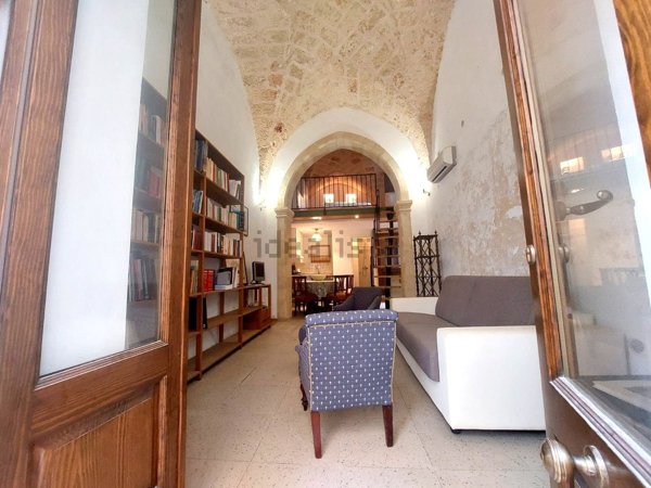casa indipendente in vendita a Tricase