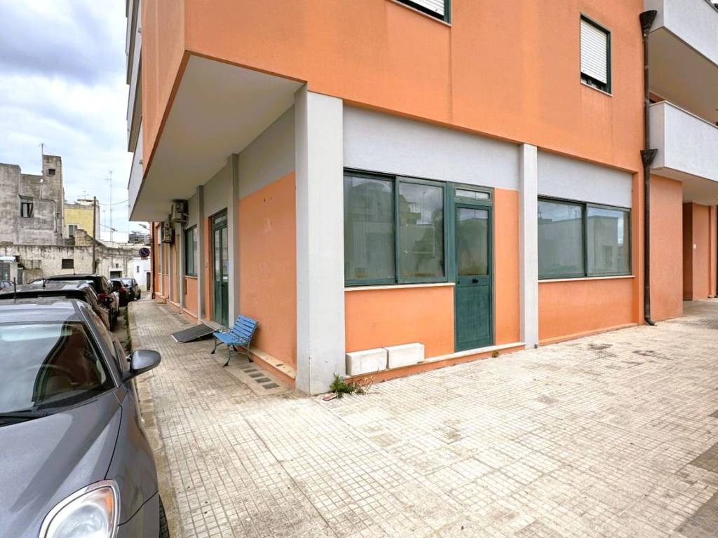 negozio in vendita a Tricase