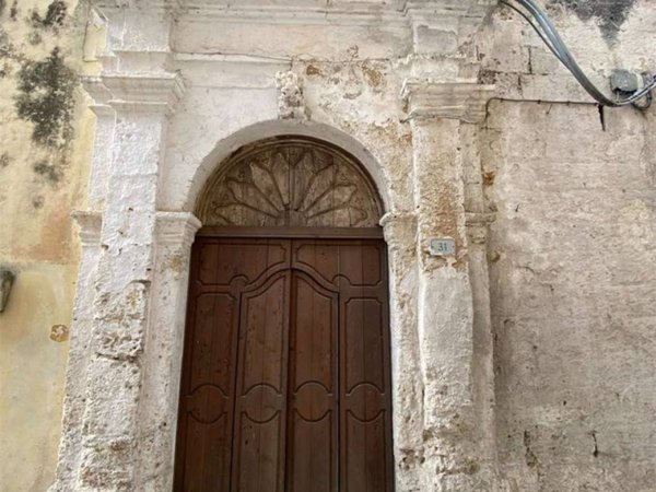 intera palazzina in vendita a Tricase